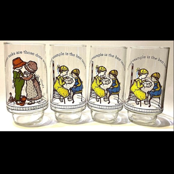 Vintage 4 Drinking Glasses Coca-Cola Holly Hobbie Happy Talk American Greeting - Picture 1 of 12